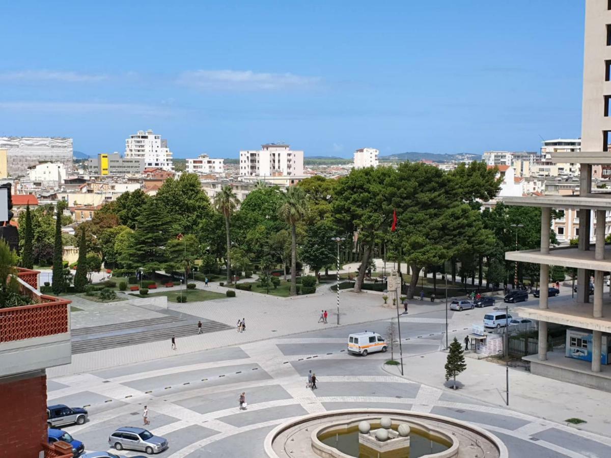 Square View Apartment Vlorë Eksteriør billede